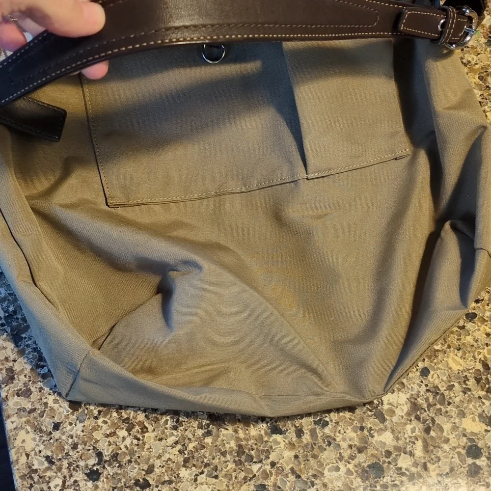 Coach Tan and Brown Signature Shoulder Bag - Picture 14 of 15
